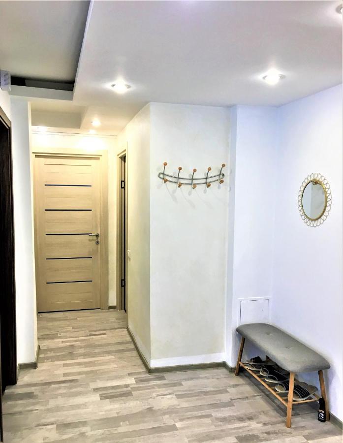Large Apartment In Ultra-Central Location Brașov Exterior foto
