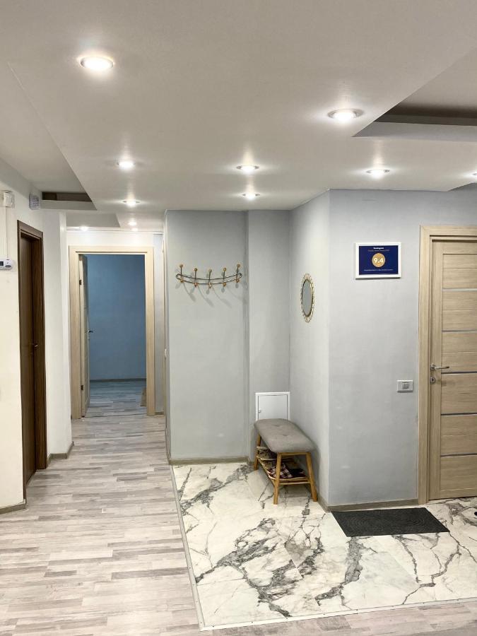 Large Apartment In Ultra-Central Location Brașov Exterior foto